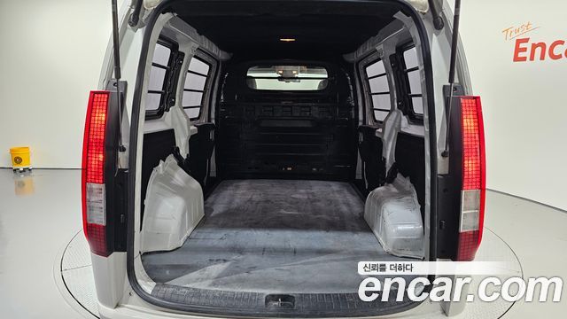 Hyundai Staria 2022 — photo 26