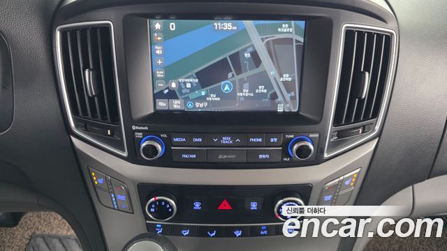 Hyundai Starex 2018 — photo 14