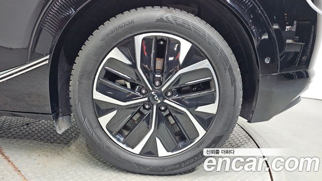 Kia EV6 2023 — photo 7
