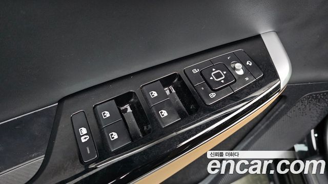Kia EV6 2023 — photo 28