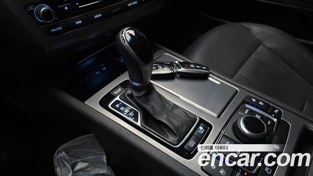 Hyundai Genesis 2015 — photo 9