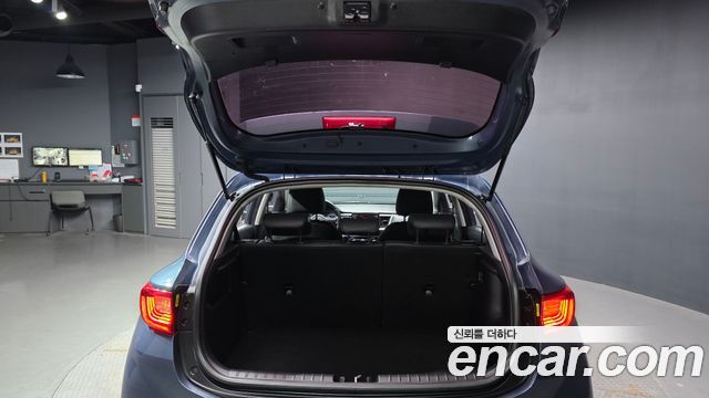 Kia Stonic 2018 — photo 26