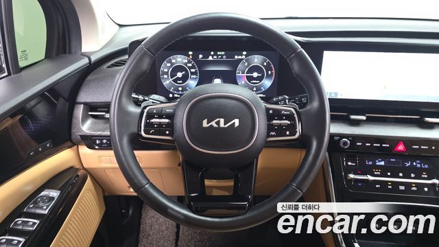 Kia Canival 2023 — photo 20
