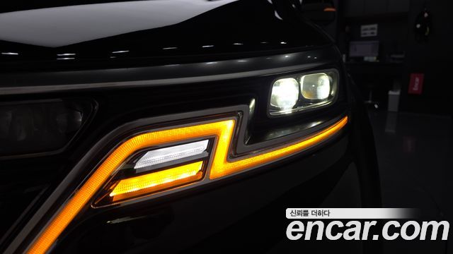 Kia Canival 2023 — photo 8