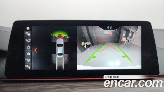 BMW 5-Series 2018 — photo 20
