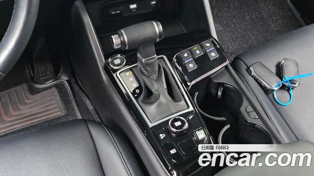 Kia Sportage 2023 — photo 9