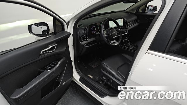 Kia Sportage 2023 — photo 10