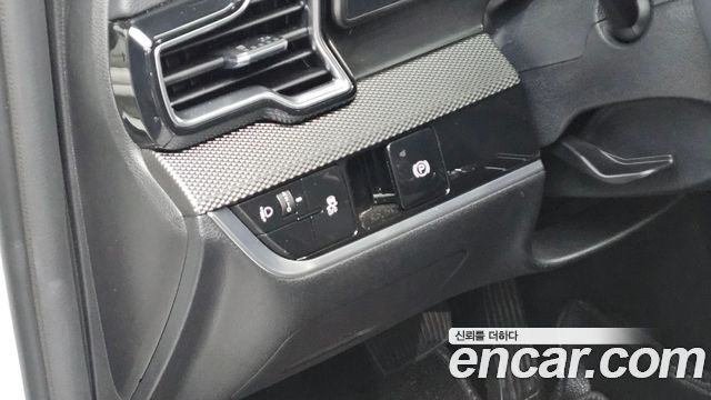 Kia Sportage 2023 — photo 13