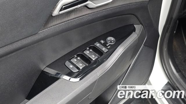 Kia Sportage 2023 — photo 18