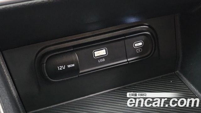 Kia Sportage 2023 — photo 20