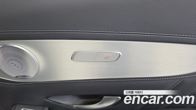 Mercedes-Benz GLC-Class 2019 — photo 24