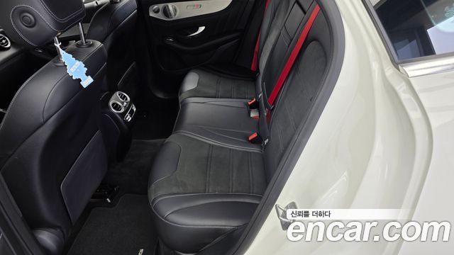 Mercedes-Benz GLC-Class 2019 — photo 16