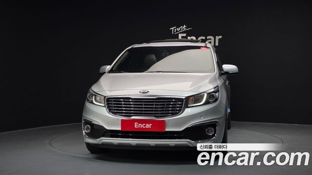 Kia Canival 2017 — photo 3
