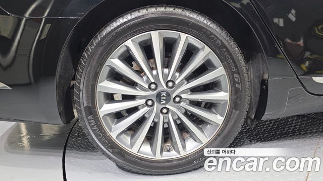 Kia K7 2017 — photo 5