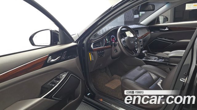 Kia K7 2017 — photo 13