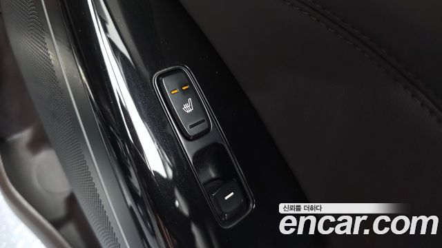 Kia K7 2017 — photo 30