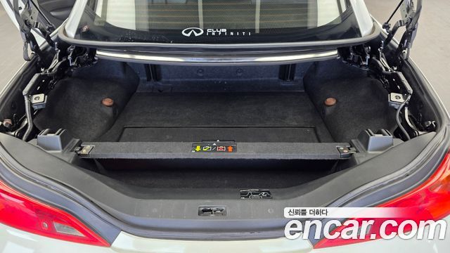 Infiniti G 2009 — photo 20