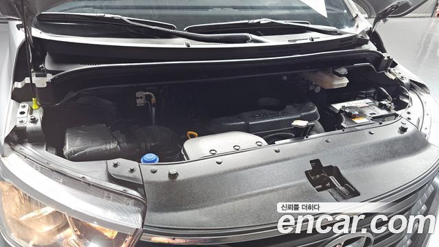 Hyundai Starex 2020 — photo 6