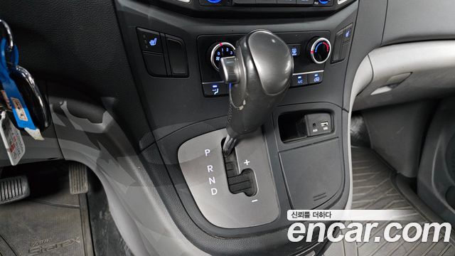 Hyundai Starex 2020 — photo 9