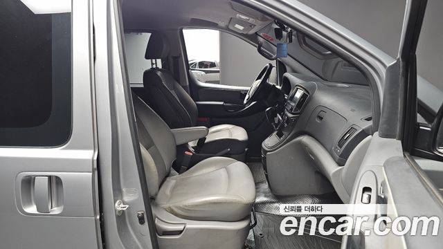 Hyundai Starex 2020 — photo 10