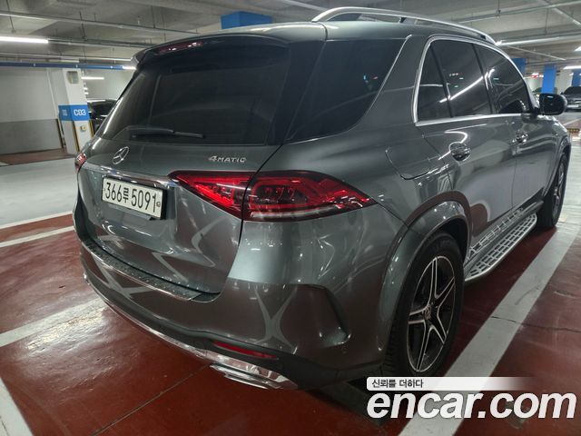 Mercedes-Benz GLE-Class 2020 — photo 3