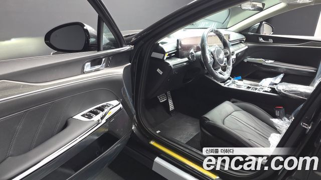 Kia K5 2026 — photo 10