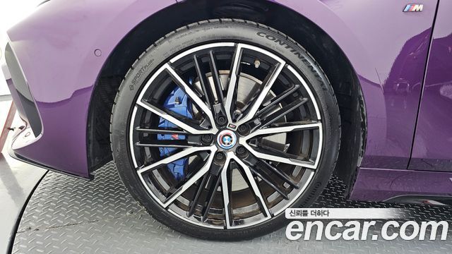 BMW 1-Series 2022 — photo 5