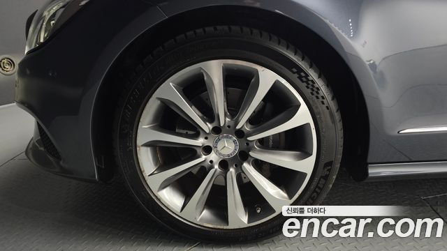Mercedes-Benz CLS-Class 2016 — photo 5