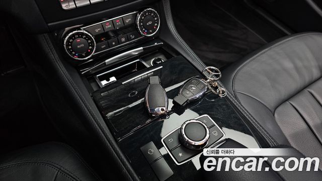 Mercedes-Benz CLS-Class 2016 — photo 24