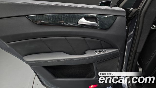 Mercedes-Benz CLS-Class 2016 — photo 15