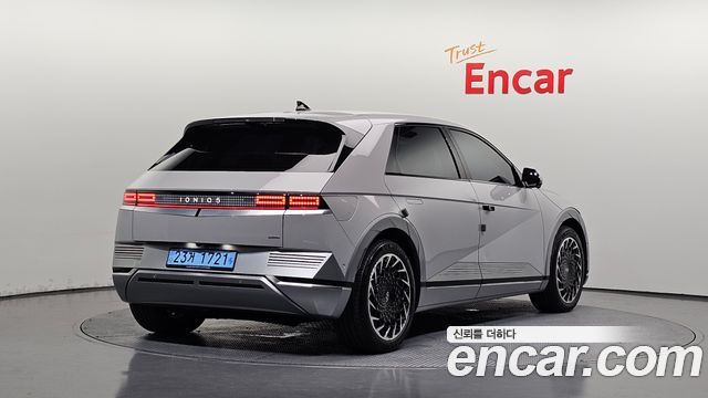 Hyundai Ioniq5 2022 — photo 2