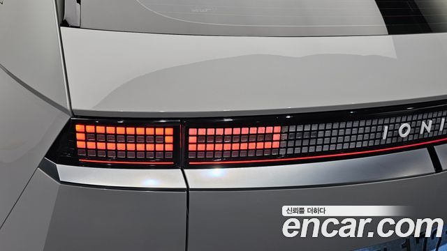 Hyundai Ioniq5 2022 — photo 9
