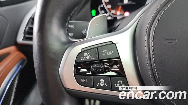 BMW X6 2023 — photo 17