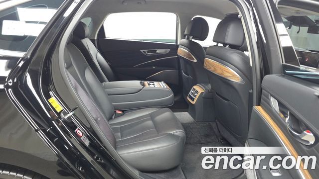 Kia K9 2022 — photo 18