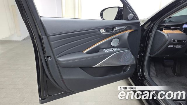 Kia K9 2022 — photo 14