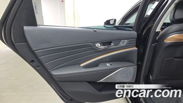 Kia K9 2022 — photo 15