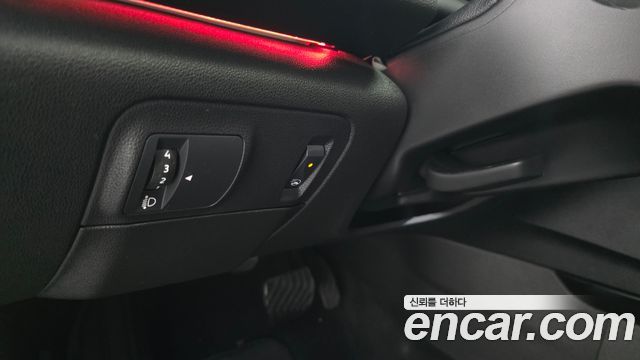 Renault Korea SM6 2016 — photo 31