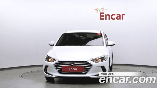 Hyundai AVANTE 2017 — photo 3