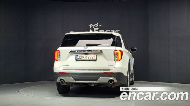 Ford Explorer 2021 — photo 4