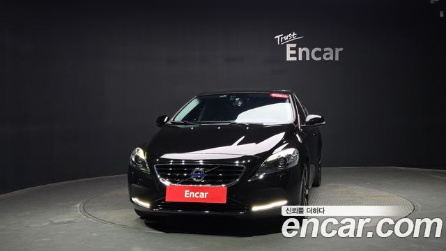 Volvo V40 2016 — photo 3
