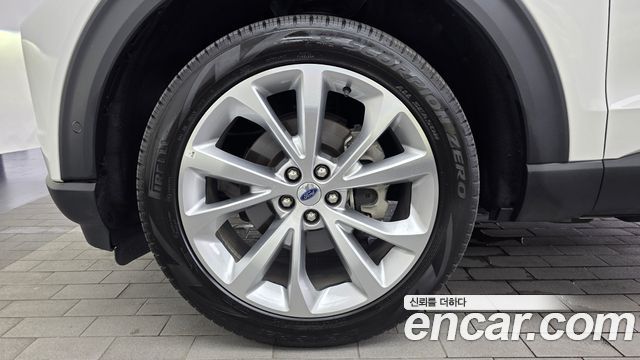 Ford Explorer 2022 — photo 5