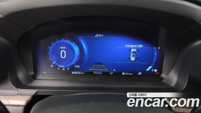 Ford Explorer 2022 — photo 8