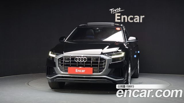 Audi Q8 2022 — photo 3