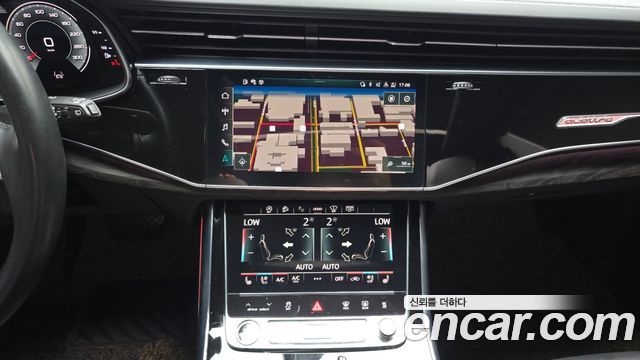 Audi Q8 2022 — photo 19