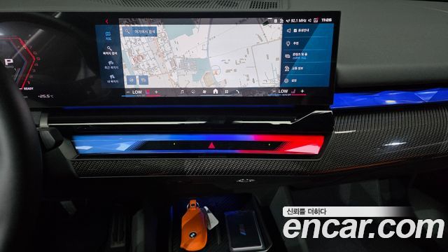 BMW M5 2026 — photo 20