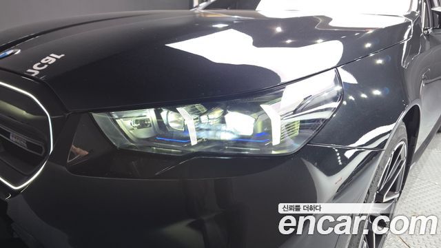 BMW M5 2026 — photo 8