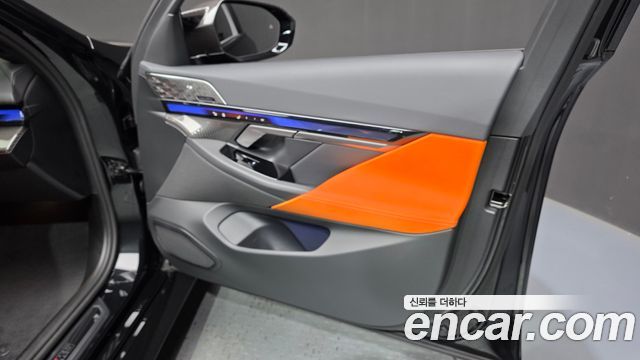 BMW M5 2026 — photo 14