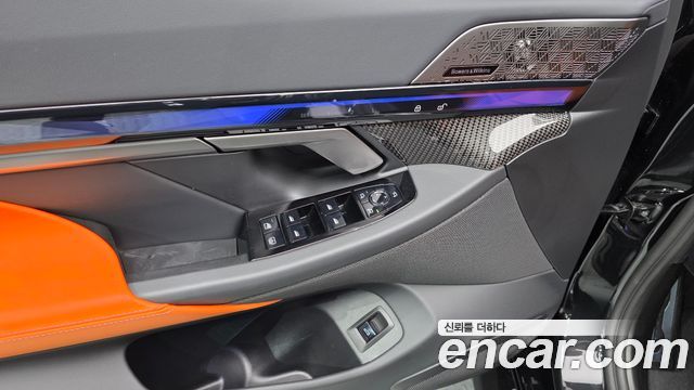 BMW M5 2026 — photo 27