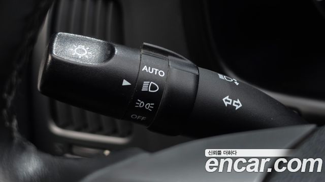 Hyundai Starex 2019 — photo 17