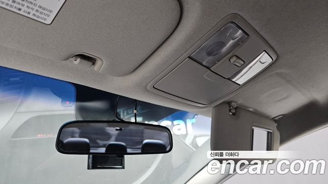 Kia K3 2015 — photo 23